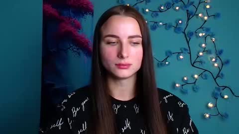 Snapshot of milly_liss chatting on October 13, 11:13 am Milly online show from October 13, 11:13 am