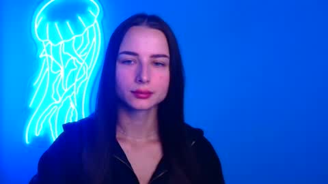 Snapshot of milly_liss chatting on September 19, 6:01 am Milly online show from September 19, 6:01 am
