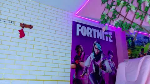 millybell303av online show from February 9, 7:49 pm