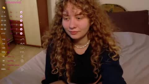 milounee online show from April 17, 8:38 am