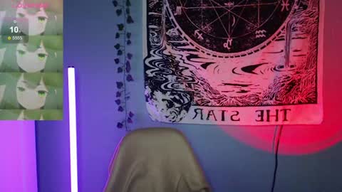 milten_trish online show from July 22, 9:16 pm