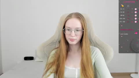 Milena online show from February 18, 2:16 pm