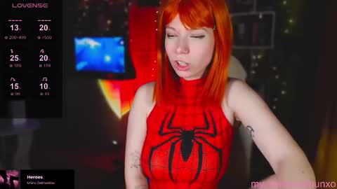 Mimi Bunny  online show from December 18, 5:34 am