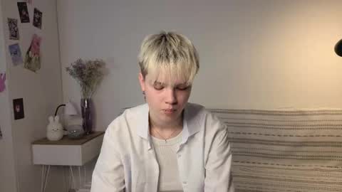 Sonya online show from October 18, 1:47 pm