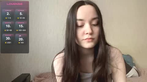 mimipurr online show from February 18, 11:42 am