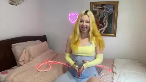 mimsymarlo online show from December 21, 6:44 pm