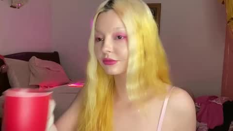 mimsymarlo online show from December 26, 12:25 am