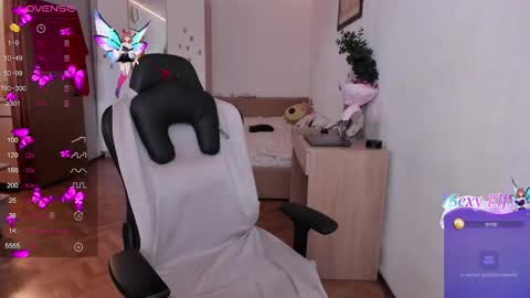 Lisa online show from January 22, 8:07 am