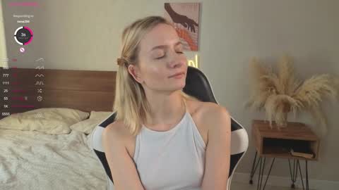 Snapshot of minnietammy chatting on September 27, 1:13 am Julia is here 3 My favorite patterns 77123222351Try my private online show from September 27, 1:13 am