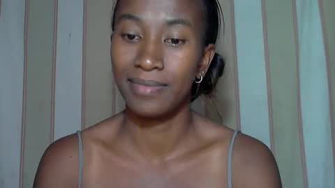 minouch211907 online show from February 26, 2:59 pm