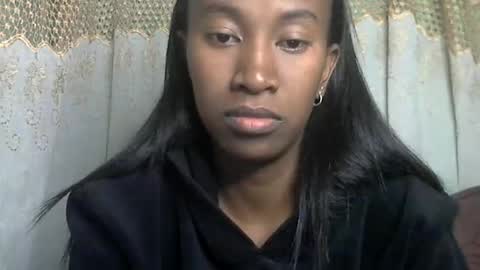minouch211907 online show from June 5, 7:09 pm