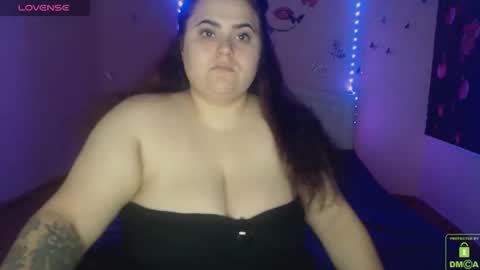 mira_cle_ online show from March 25, 9:01 am