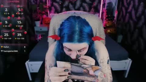 MIra online show from October 25, 8:59 pm