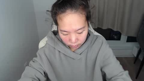 mira_g online show from January 30, 7:50 am