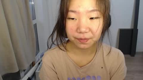 mira_g online show from January 31, 6:57 am