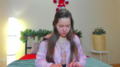 Mira online show from January 3, 1:48 am