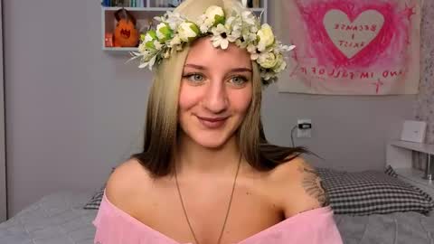 Cassie online show from May 14, 4:24 pm