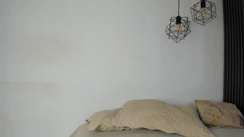 Miranda online show from March 10, 12:53 pm