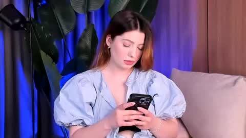 Mira online show from June 13, 3:31 pm