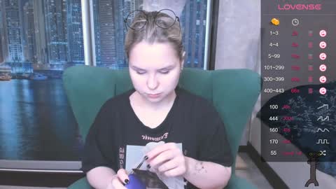 Kira online show from December 15, 4:48 pm