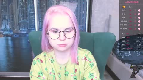 Kira online show from December 20, 4:14 pm