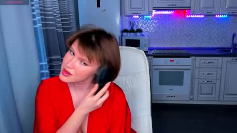 Snapshot of mirrorofsoul chatting on February 20, 5:55 am Shelley online show from February 20, 5:55 am