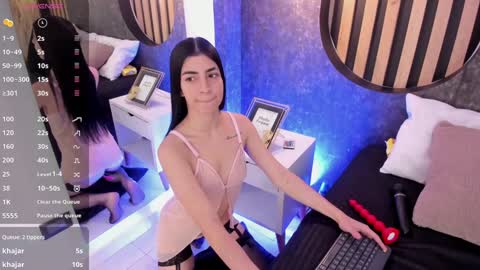 Snapshot of miss10_antonella chatting on December 11, 7:57 pm Antonella online show from December 11, 7:57 pm