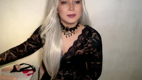 miss_4cuck_ online show from June 27, 12:22 pm