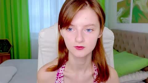 Alisa NONNUDE online show from February 20, 11:12 am