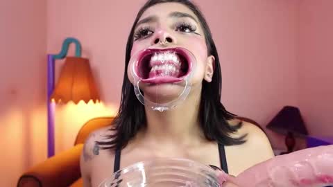 Sabrina online show from October 24, 6:48 pm