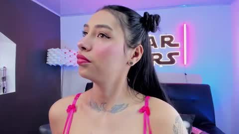 Daphne online show from December 15, 6:24 pm