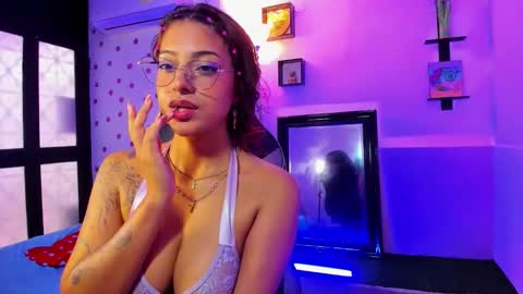 Akemi 3 online show from October 11, 2:09 pm