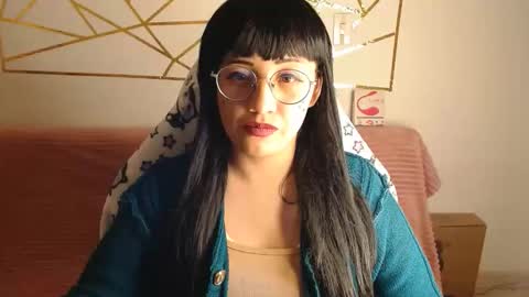 Amy Lee online show from January 16, 6:53 am