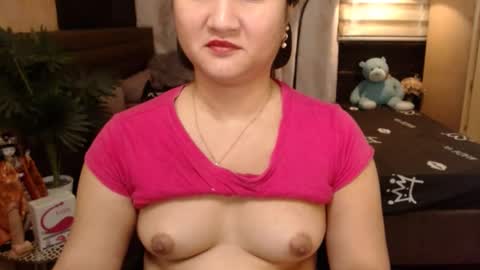 Snapshot of miss_angelic15 chatting on January 24, 1:24 am miss angelic15 online show from January 24, 1:24 am