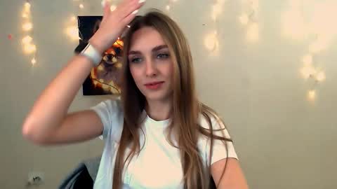 Angelina online show from November 27, 7:00 am