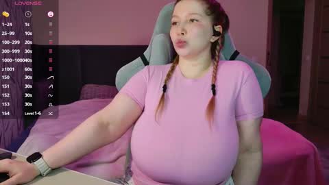 Anna online show from October 8, 4:55 pm