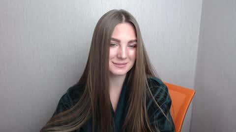 Snapshot of miss_azalea chatting on December 16, 5:54 pm Georgia online show from December 16, 5:54 pm