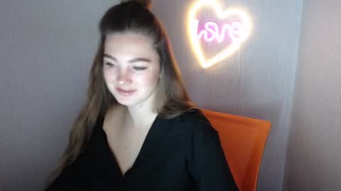 Snapshot of miss_azalea chatting on January 28, 10:02 am Georgia online show from January 28, 10:02 am