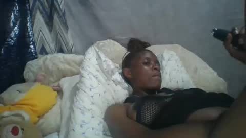 miss_belllo online show from March 11, 9:34 am