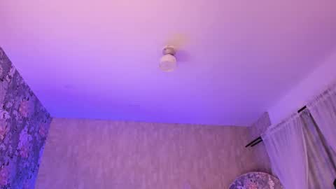 Camila online show from October 16, 12:30 pm