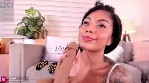 CANDELA CASTRO  online show from November 7, 2:33 pm