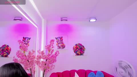 Melanie online show from February 13, 12:32 pm