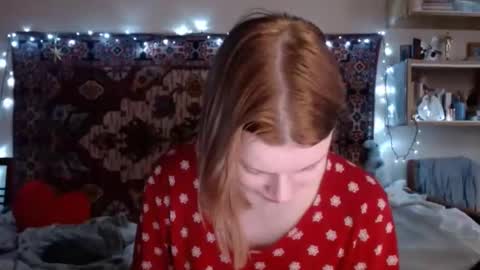 Snapshot of miss_elistia_ chatting on January 24, 12:20 pm Elis online show from January 24, 12:20 pm