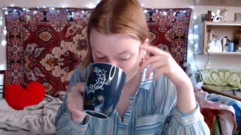 Snapshot of miss_elistia_ chatting on February 13, 12:11 pm Elis online show from February 13, 12:11 pm