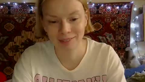Snapshot of miss_elistia_ chatting on September 17, 11:08 am Elis online show from September 17, 11:08 am