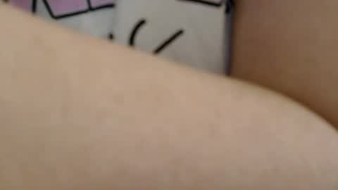 Snapshot of miss_elistia_ chatting on September 9, 1:33 pm Elis online show from September 9, 1:33 pm