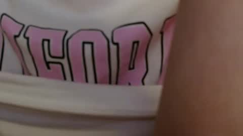 Snapshot of miss_elistia_ chatting on September 11, 1:55 pm Elis online show from September 11, 1:55 pm