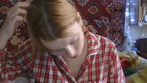 Elis online show from March 13, 12:28 pm