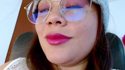 Miss Evoleth online show from September 14, 6:06 pm