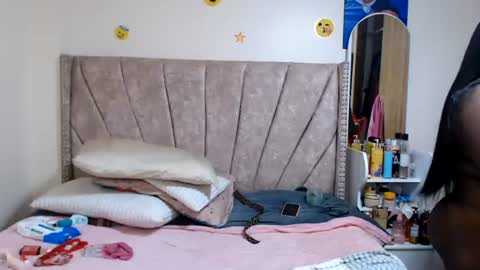 miss_godess online show from June 14, 4:57 am